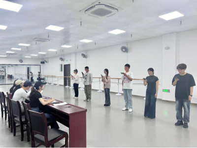 教育學(xué)院迎新晚會(huì)節(jié)目選拔比賽圓滿結(jié)束